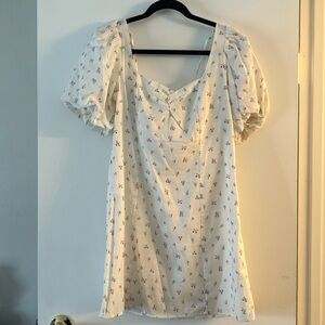 NWT White Mini Dress with puff sleeves